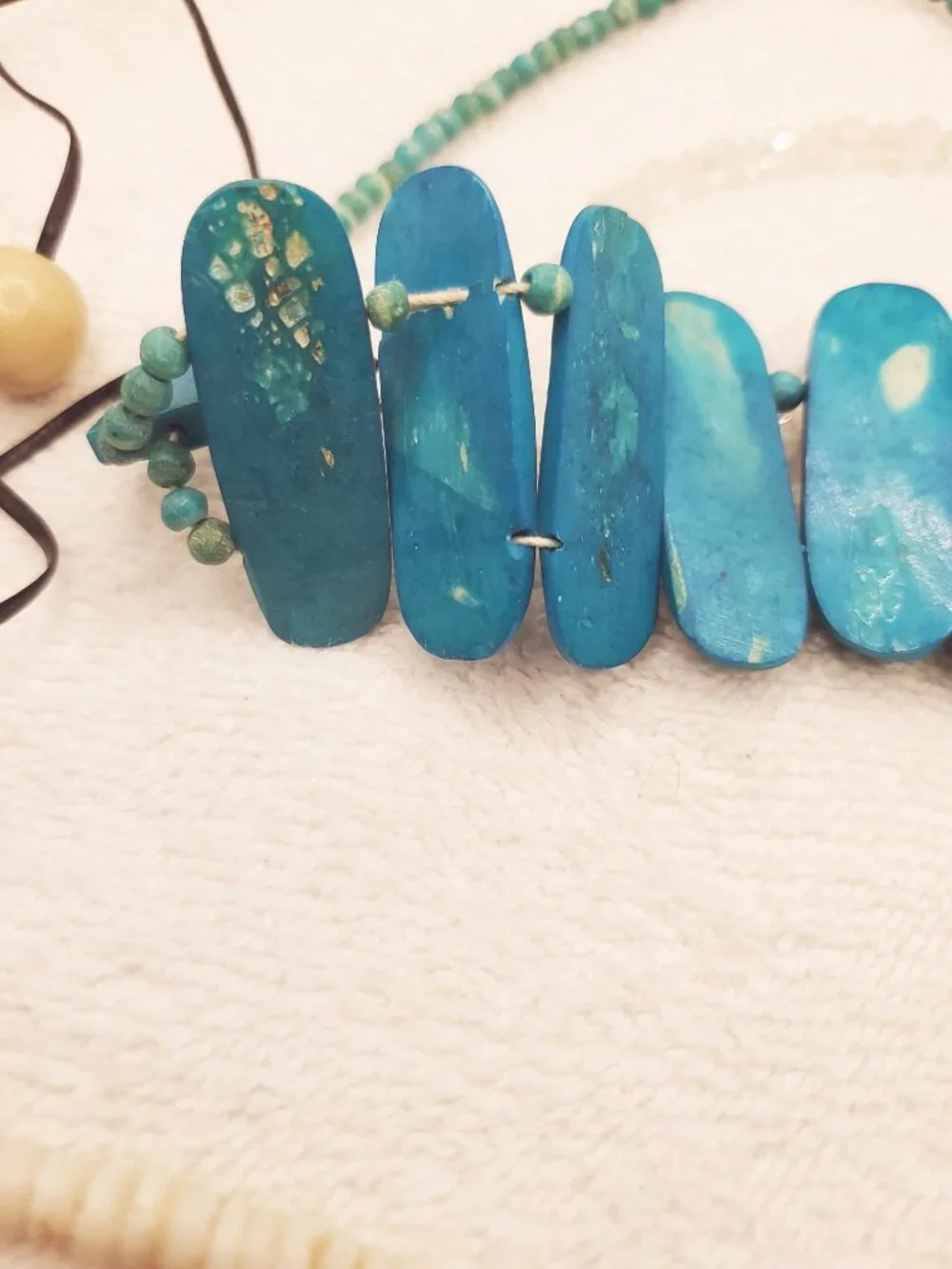 5 Kids Necklaces, items # B-1222- 12226.  , wt  142 gram.